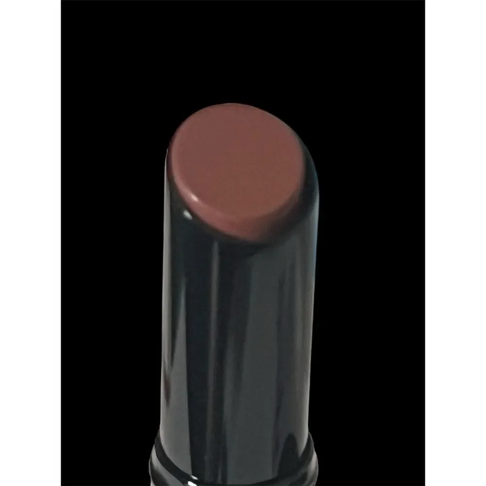 Saie Lip Blur Matte Lipstick Nouveau Blurring Effect 2.5g